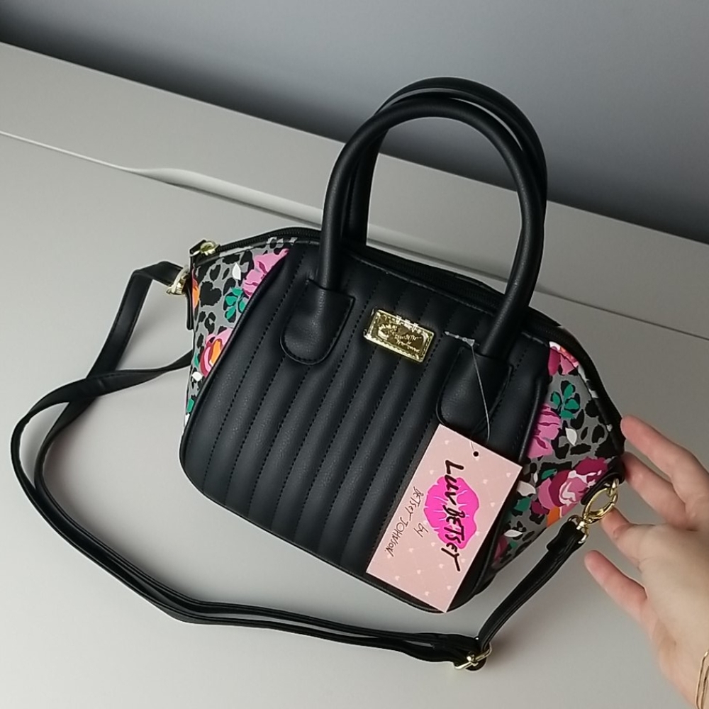 Luv betsey black floral crossbody satchel lbquiinn